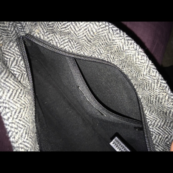 Express - Picture 2 of 2